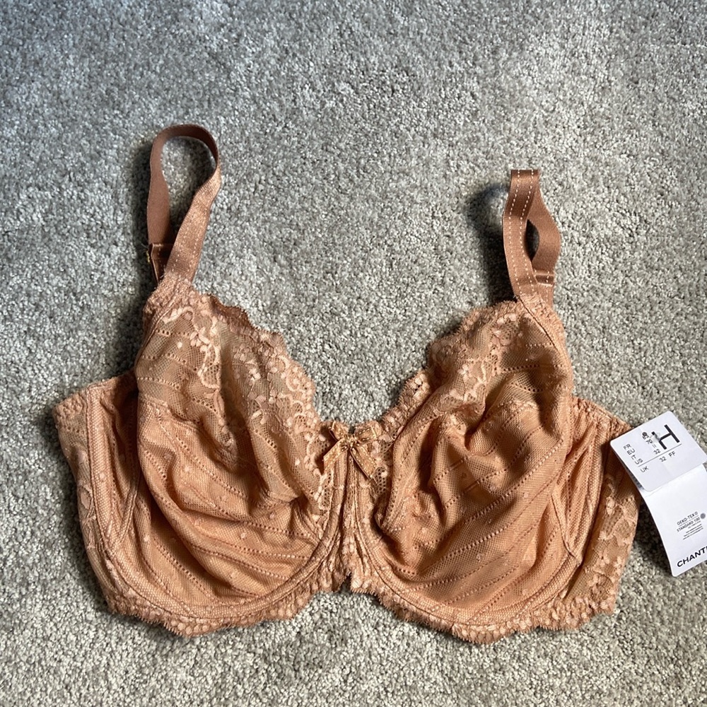 NWT! Chantelle 32H Rive Gauche Side Support Bra, Nude color